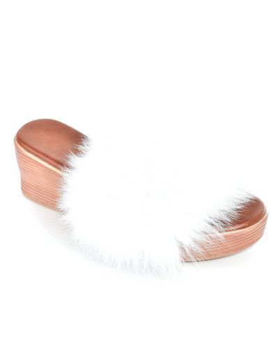 Damskie klapki na koturnie z futrem lisa białego