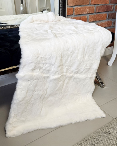 Narzuta dywan z futra królika rexa szynszylowego 120x60cm, biała