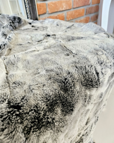 Narzuta dywan z futra królika rexa szynszylowego 120x60cm, szara