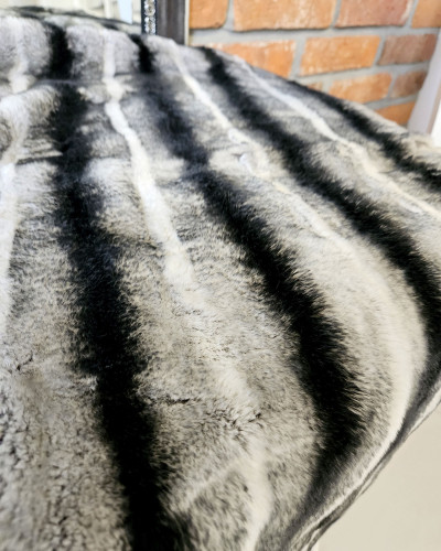 Narzuta dywan z futra królika rexa szynszylowego 120x60cm, szynszyla